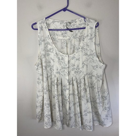 Lauren Conrad Tops - Lauren Conrad Soft White Tank Top XXL Fox Print